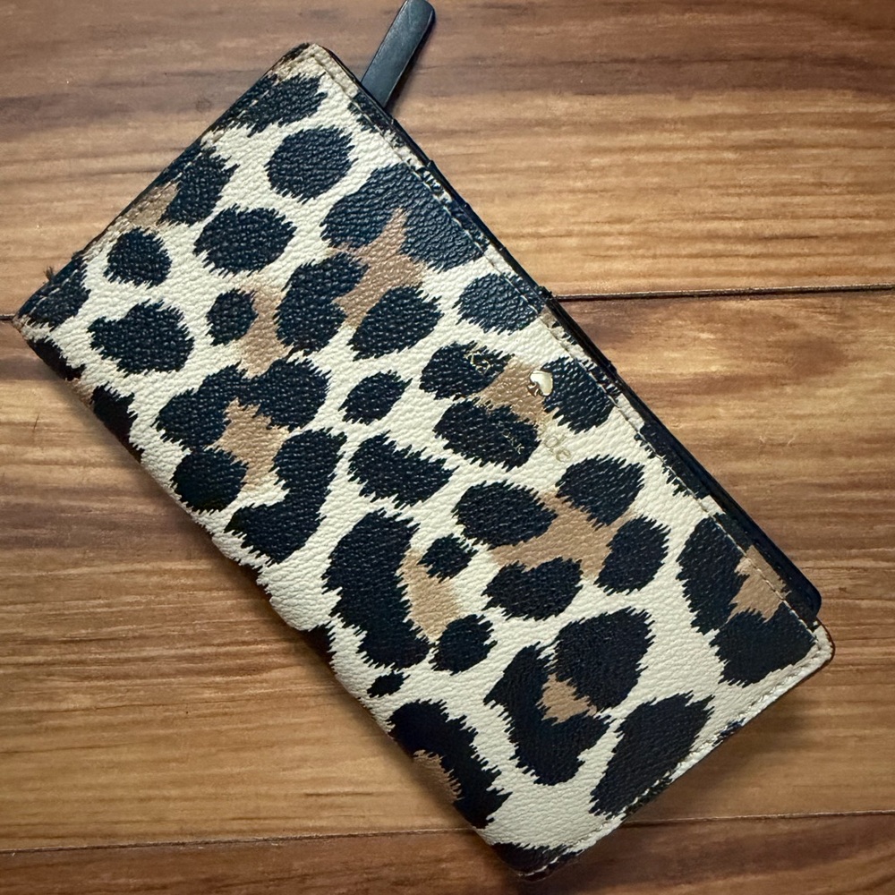 Kate Spade Leopard Print Wallet